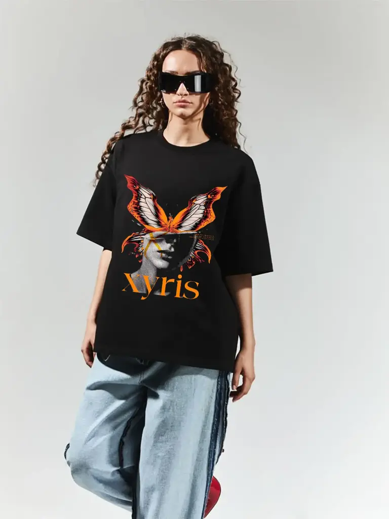 XYRIS Dark Wings Oversized Tee
